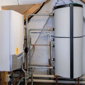 Installatie warmtepomp van Mitsubishi Electric door JD Heating, foto door theboldstudio.eu